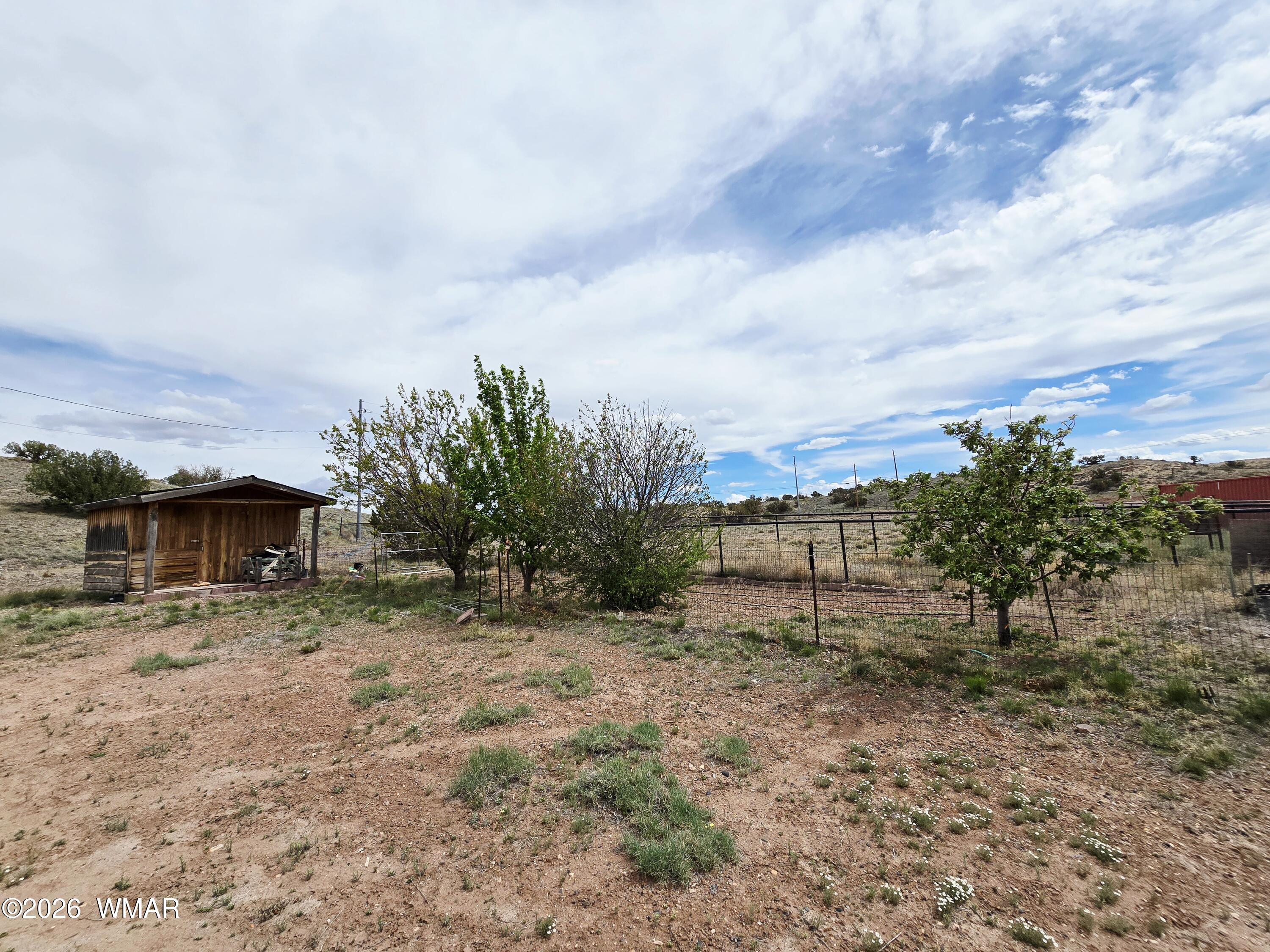 9046 Miller Trail Snowflake, AZ 85937 - Photo 32 of 34 a view of a outdoor space with a house