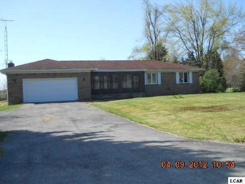 4865 Holloway Road Adrian, MI 49221 - Photo 1 of 12 20089817.JPG