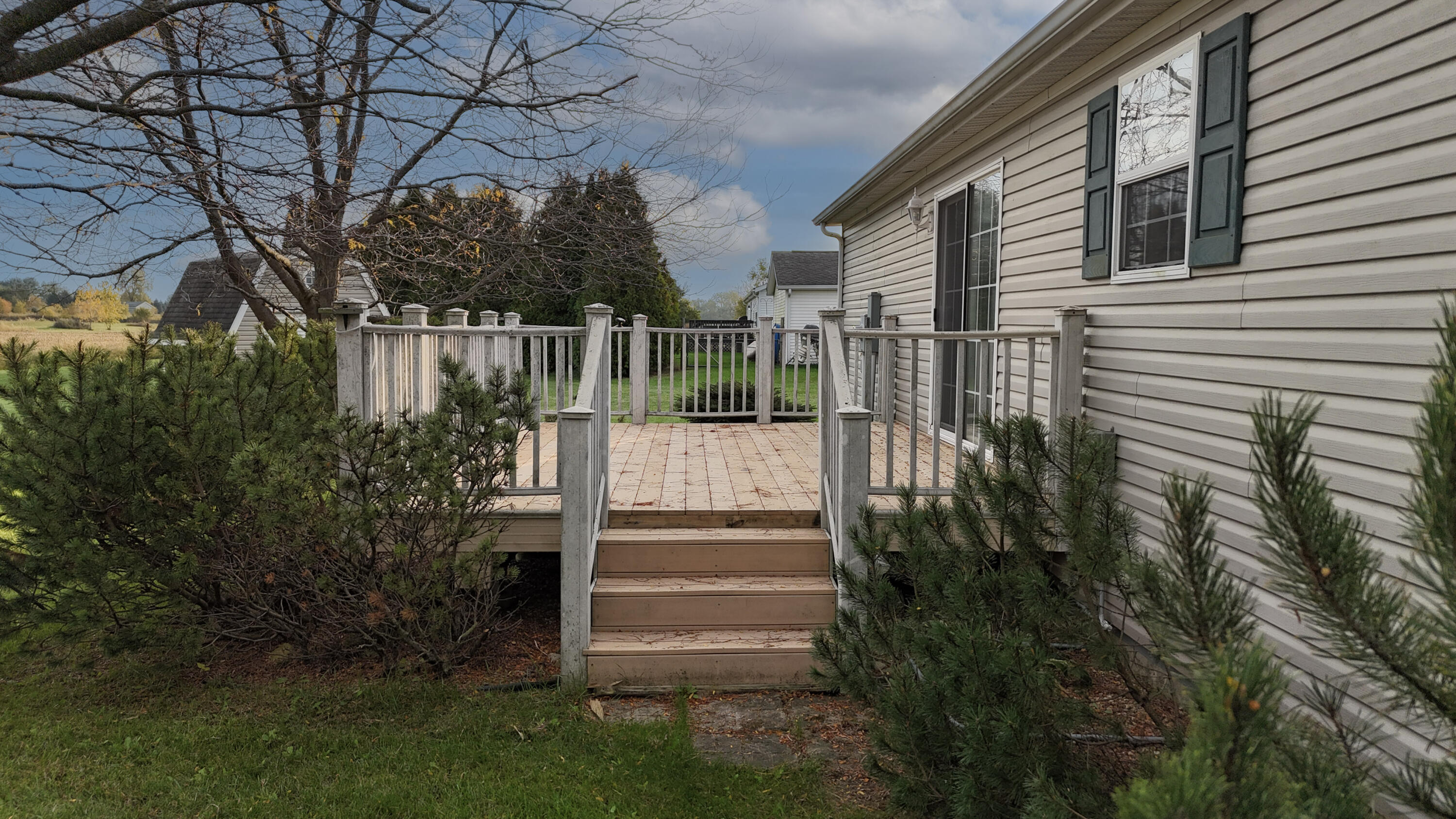 559 Corbly Road Hebron, IN 46341 - Photo 29 of 35 3000x1687