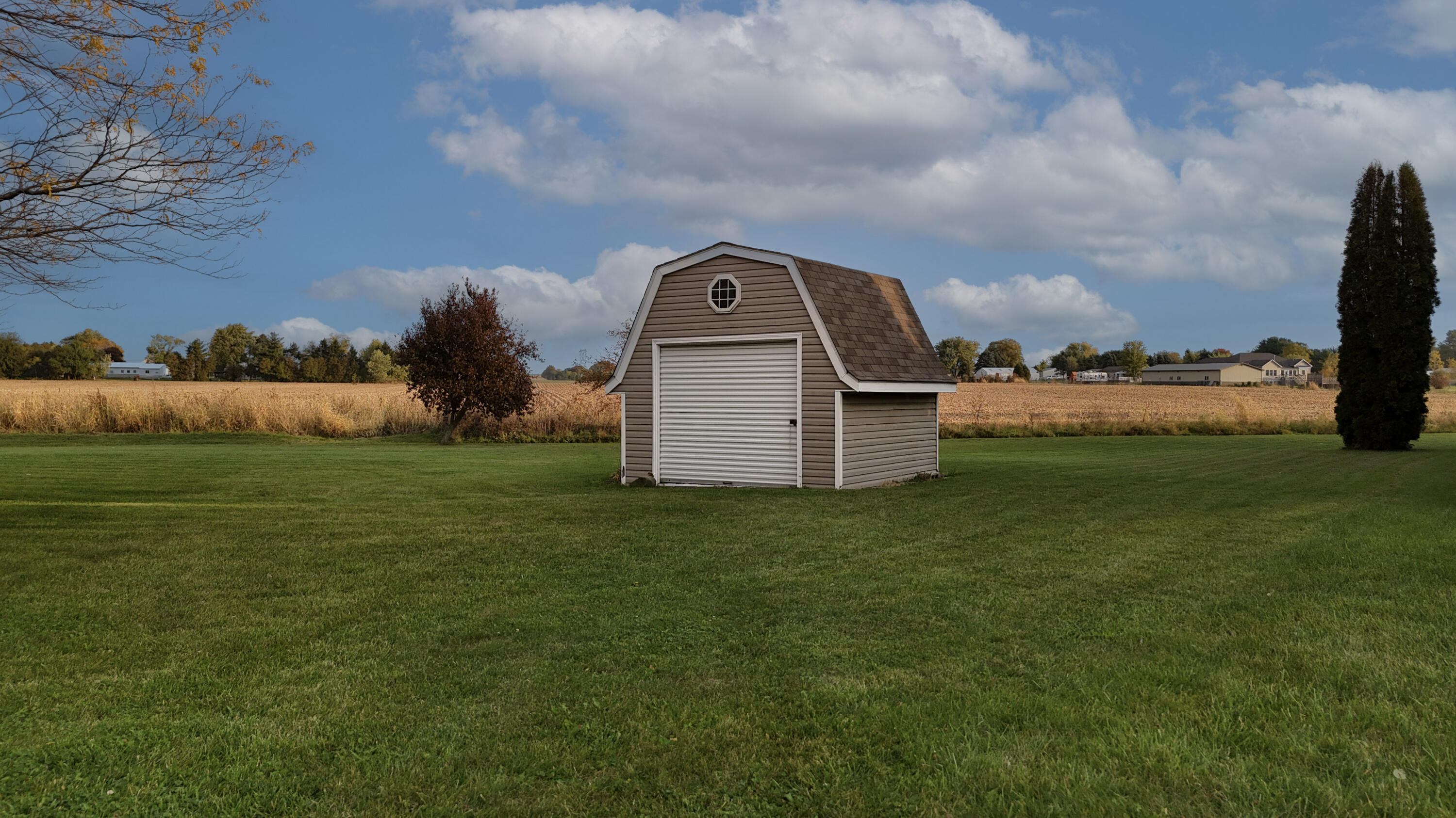 559 Corbly Road Hebron, IN 46341 - Photo 30 of 35 3000x1687