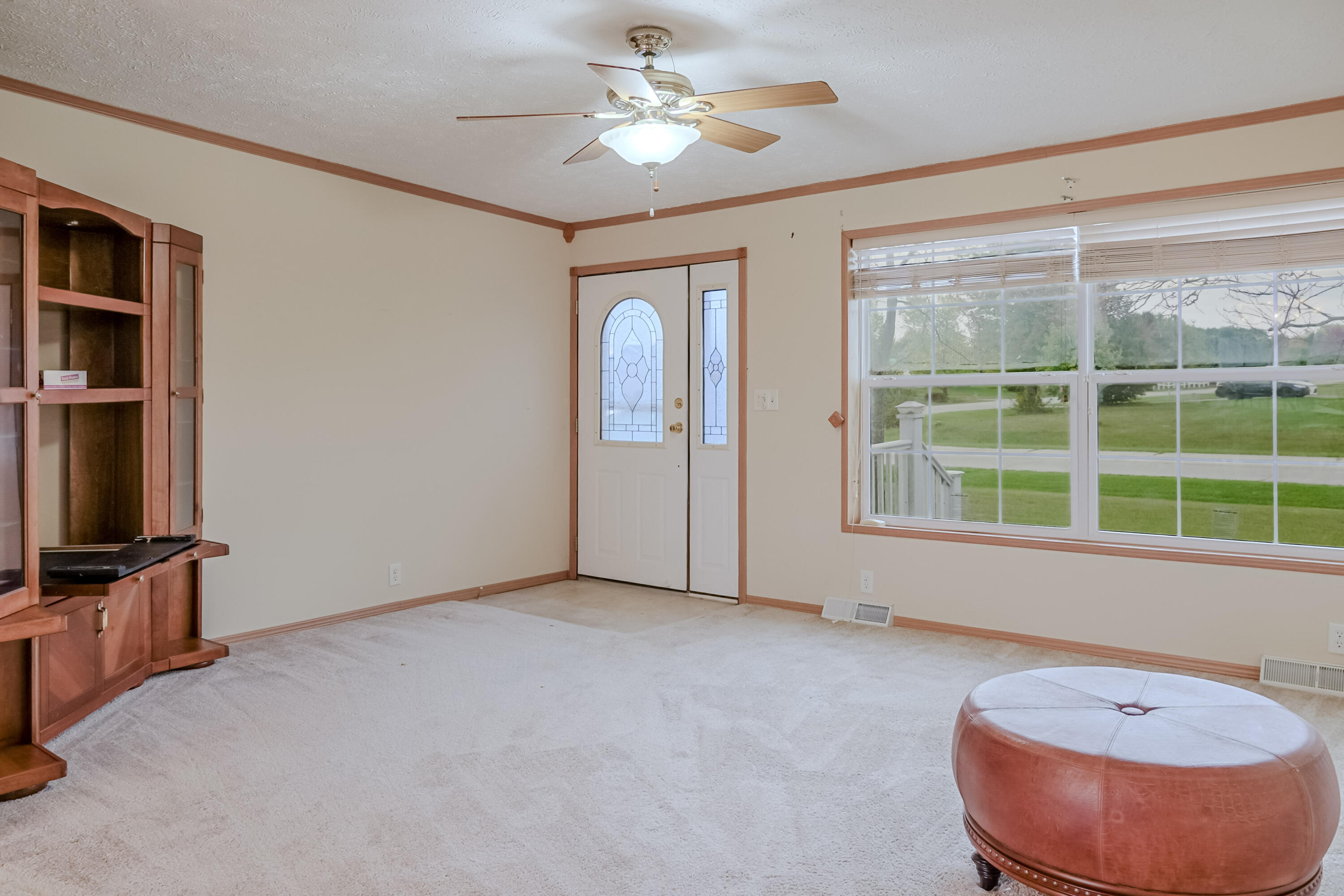 559 Corbly Road Hebron, IN 46341 - Photo 5 of 35 3000x2000