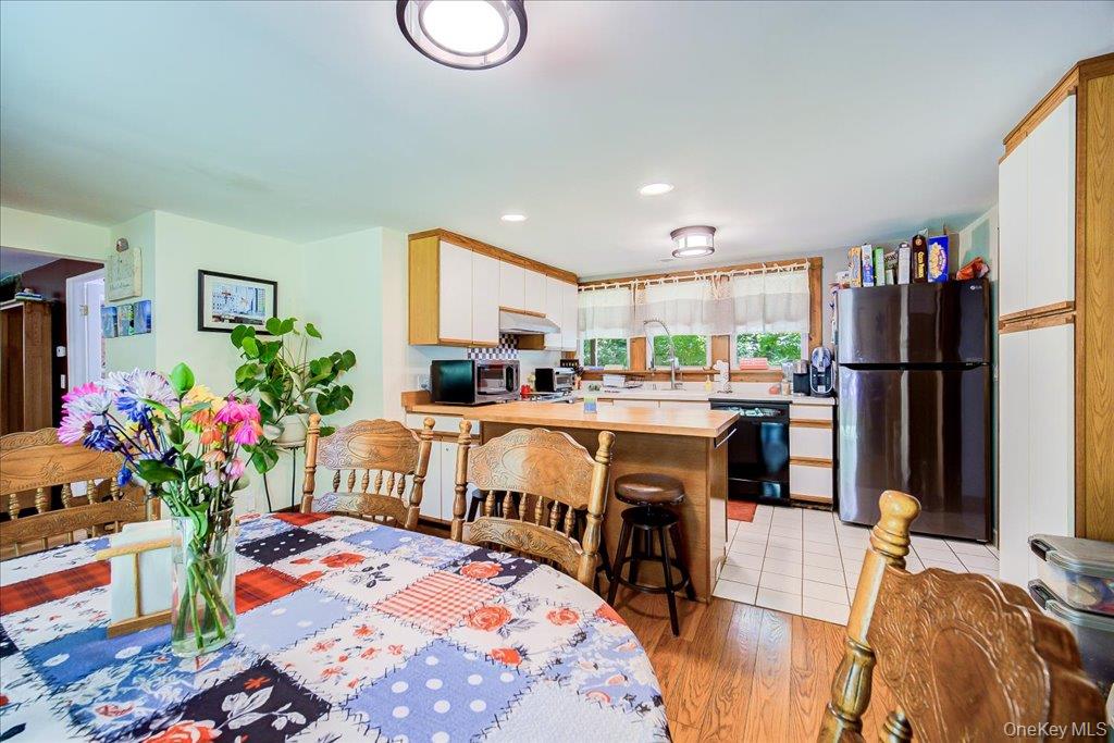 10-12 Woodlea Road Salt Point, NY 12578 - Photo 11 of 48