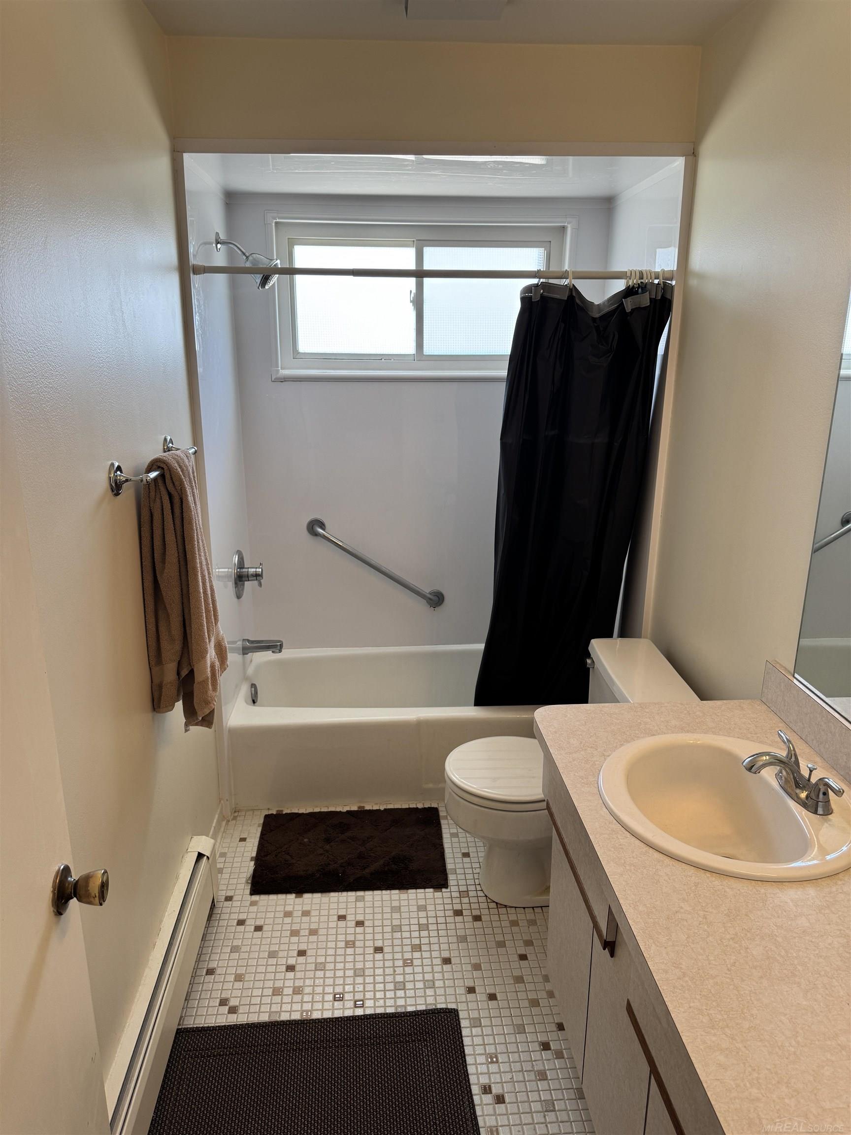 34500 Mulvey Road, Unit 8 Fraser, MI 48026 - Photo 13 of 17
