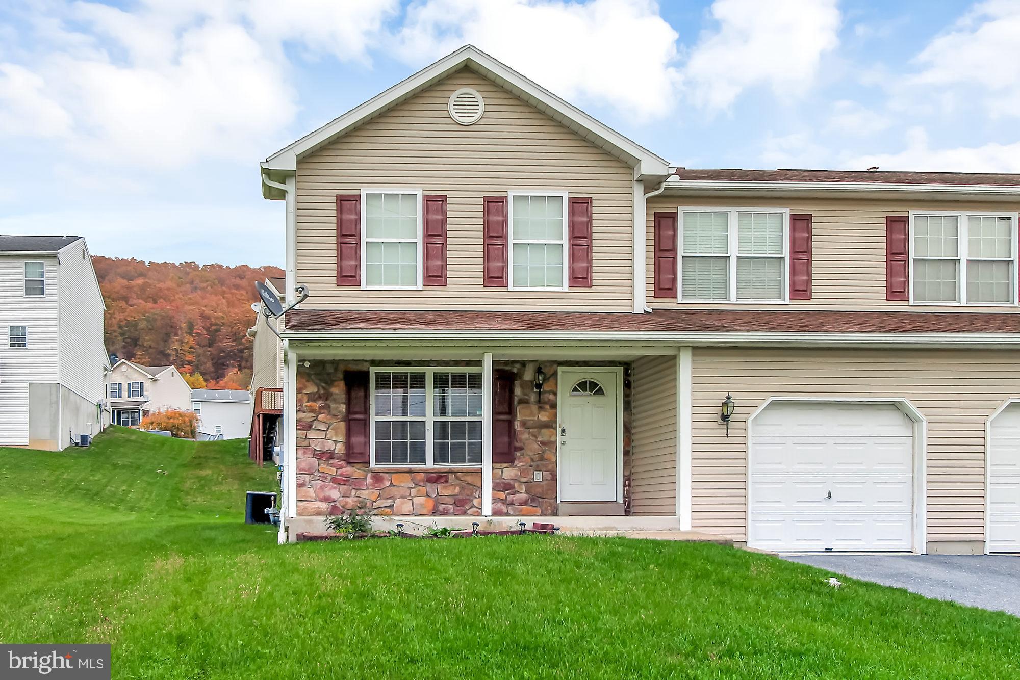 334 Crystal Rock Road Temple, PA 19560 - Photo 2 of 25