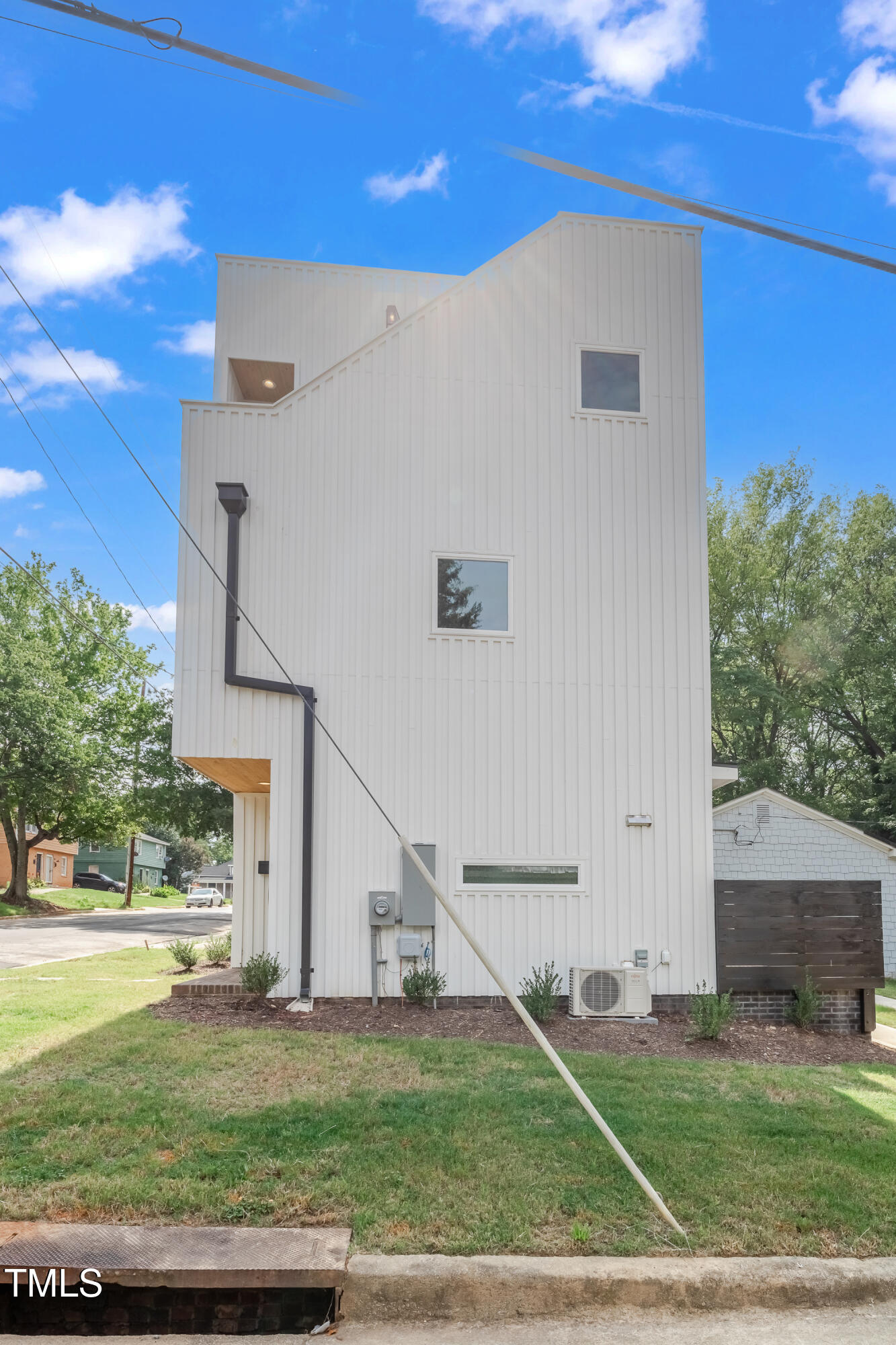 400 Bragg Street Raleigh, NC 27601 - Photo 50 of 62 a view of a house with a yard