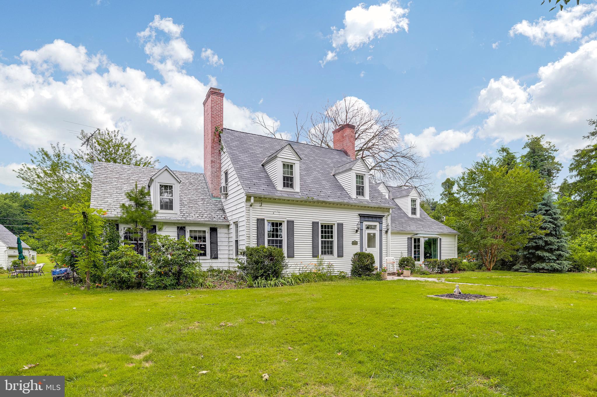 1857 Poplar Ridge Road Pasadena, MD 21122 - Photo 4 of 11 Existing home needs extensive work