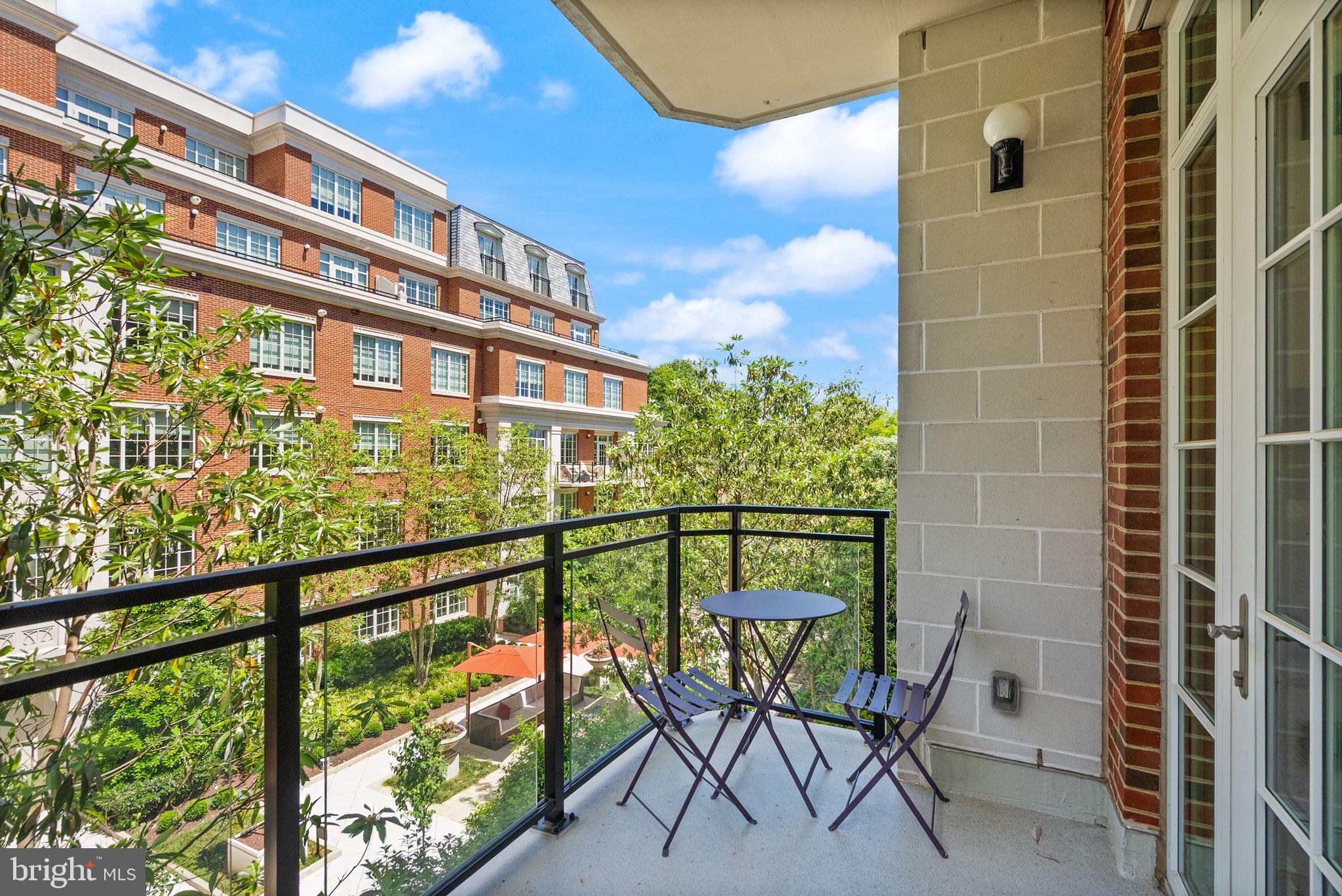 6900 Fleetwood Road, Unit 415 McLean, VA 22101 - Photo 30 of 51 a view of a balcony