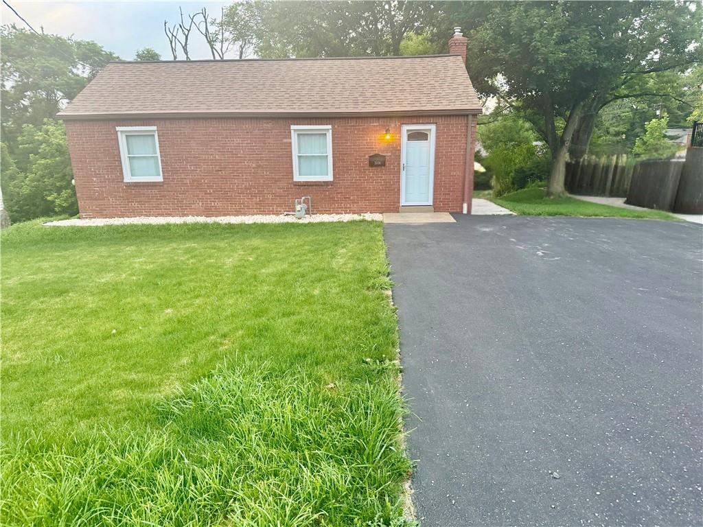 3106 South Park Road Bethel Park, PA 15102 - Photo 3 of 23