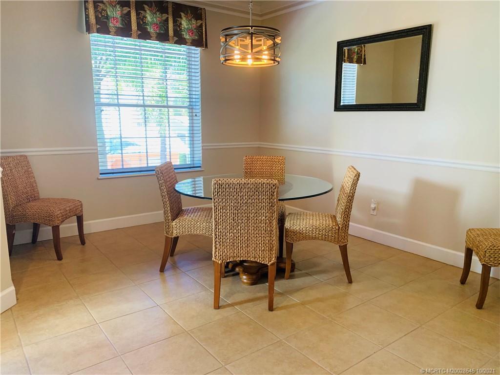 532 Southwest Akron Avenue Stuart, FL 34994 - Photo 26 of 46 Dining Room