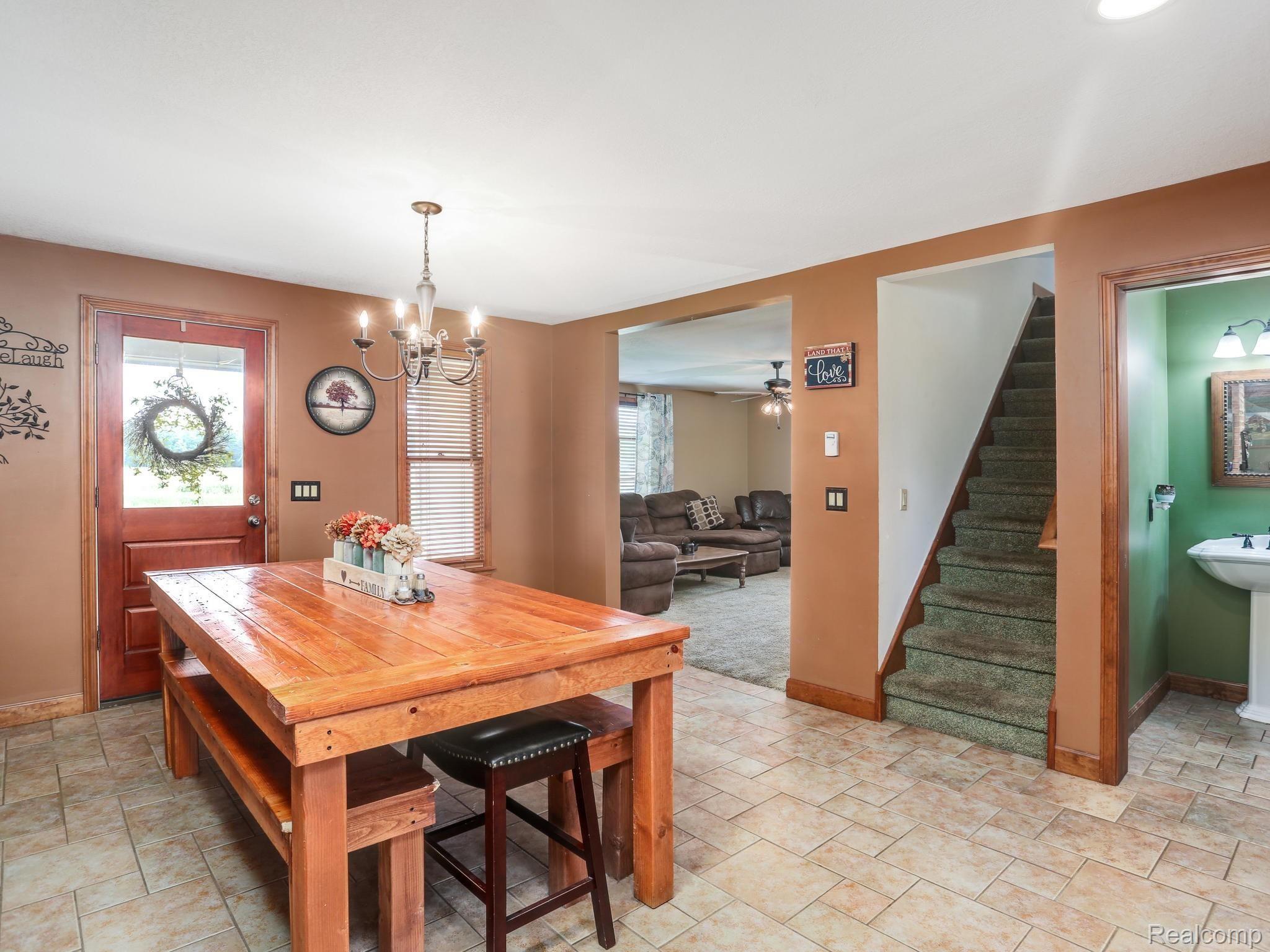 5504 Fay Road Carleton, MI 48117 - Photo 16 of 30 5504 Fay Rd Carleton MI 48117-020-020-5504 Fay Road Carleton0019-MLS_Size.jpg