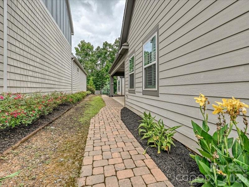 2034 Laney Pond Road Matthews, NC 28104 - Photo 24 of 25