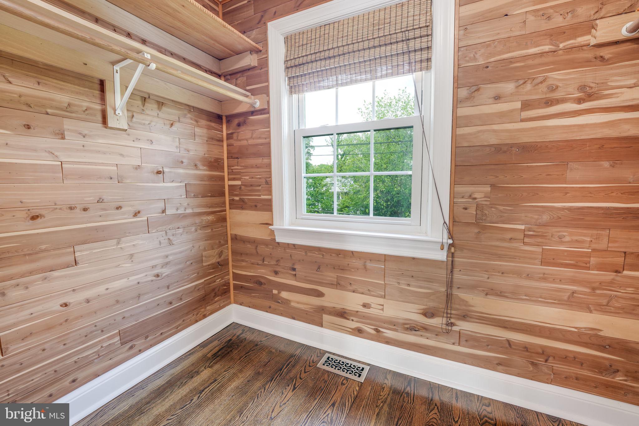 1408 Foxhall Road Northwest Washington, DC 20007 - Photo 12 of 27