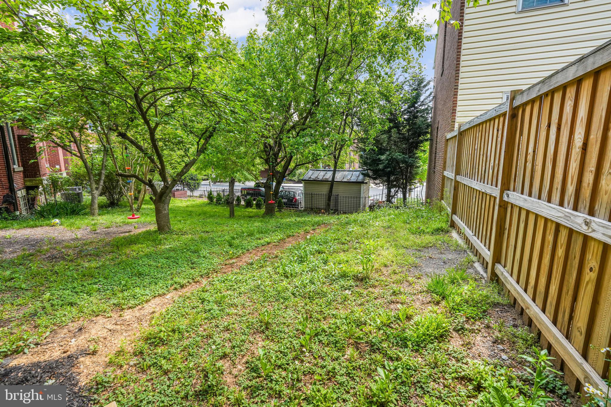 1408 Foxhall Road Northwest Washington, DC 20007 - Photo 18 of 27