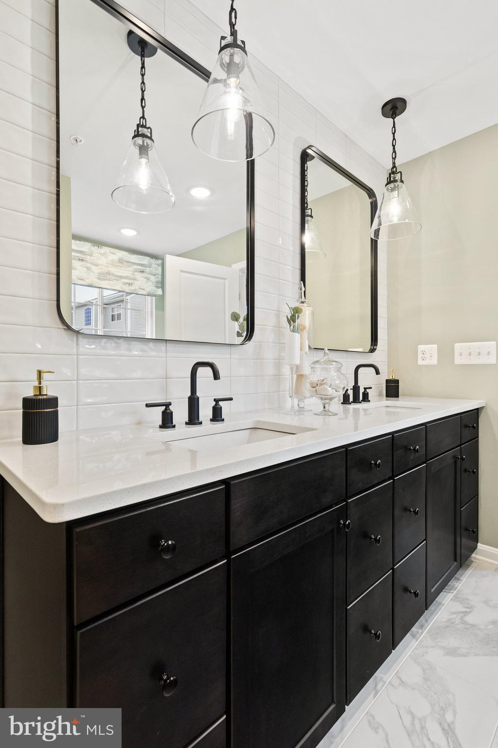 6313 Taylor Acres Road Hanover, MD 21076 - Photo 8 of 13