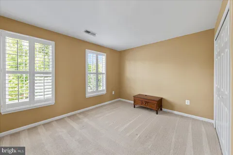 $749,900 | 17124 Magic Mountain Drive, Round Hill, VA 20141