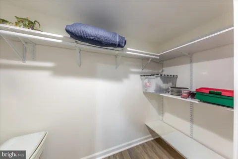 $749,900 | 17124 Magic Mountain Drive, Round Hill, VA 20141