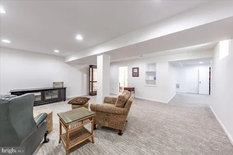 $749,900 | 17124 Magic Mountain Drive, Round Hill, VA 20141