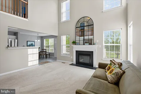 $749,900 | 17124 Magic Mountain Drive, Round Hill, VA 20141