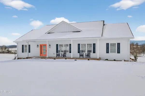 $599,900 | 182 St Johns Way, Chilhowie, VA 24319