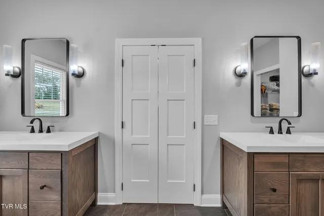 $635,000 | 182 St Johns Way, Chilhowie, VA 24319