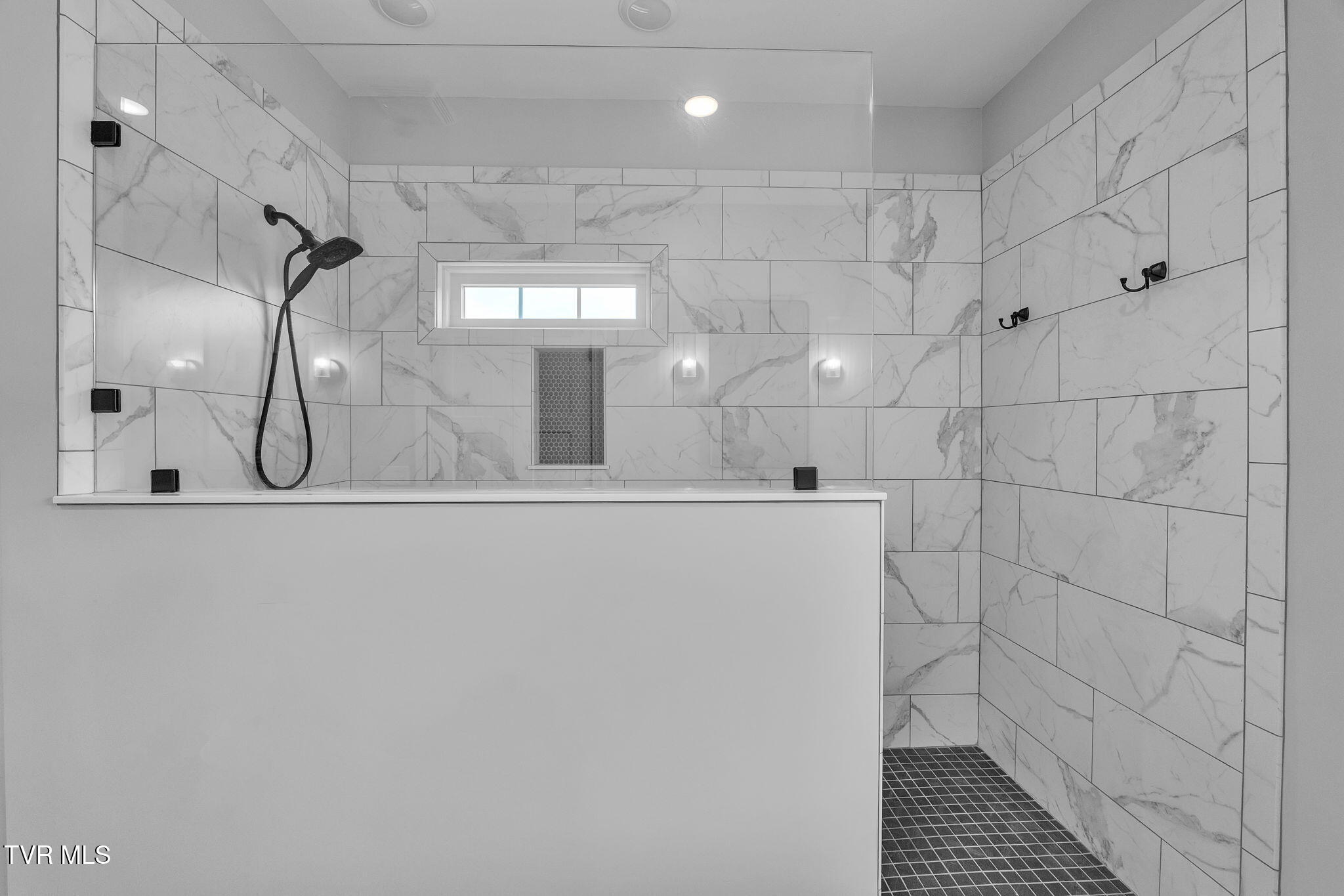 182 St Johns Way Chilhowie, VA 24319 - Photo 28 of 105 34-web-or-mls-182-st-johns-wy