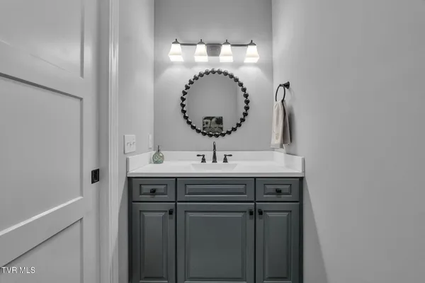 $617,700 | 182 St Johns Way, Chilhowie, VA 24319