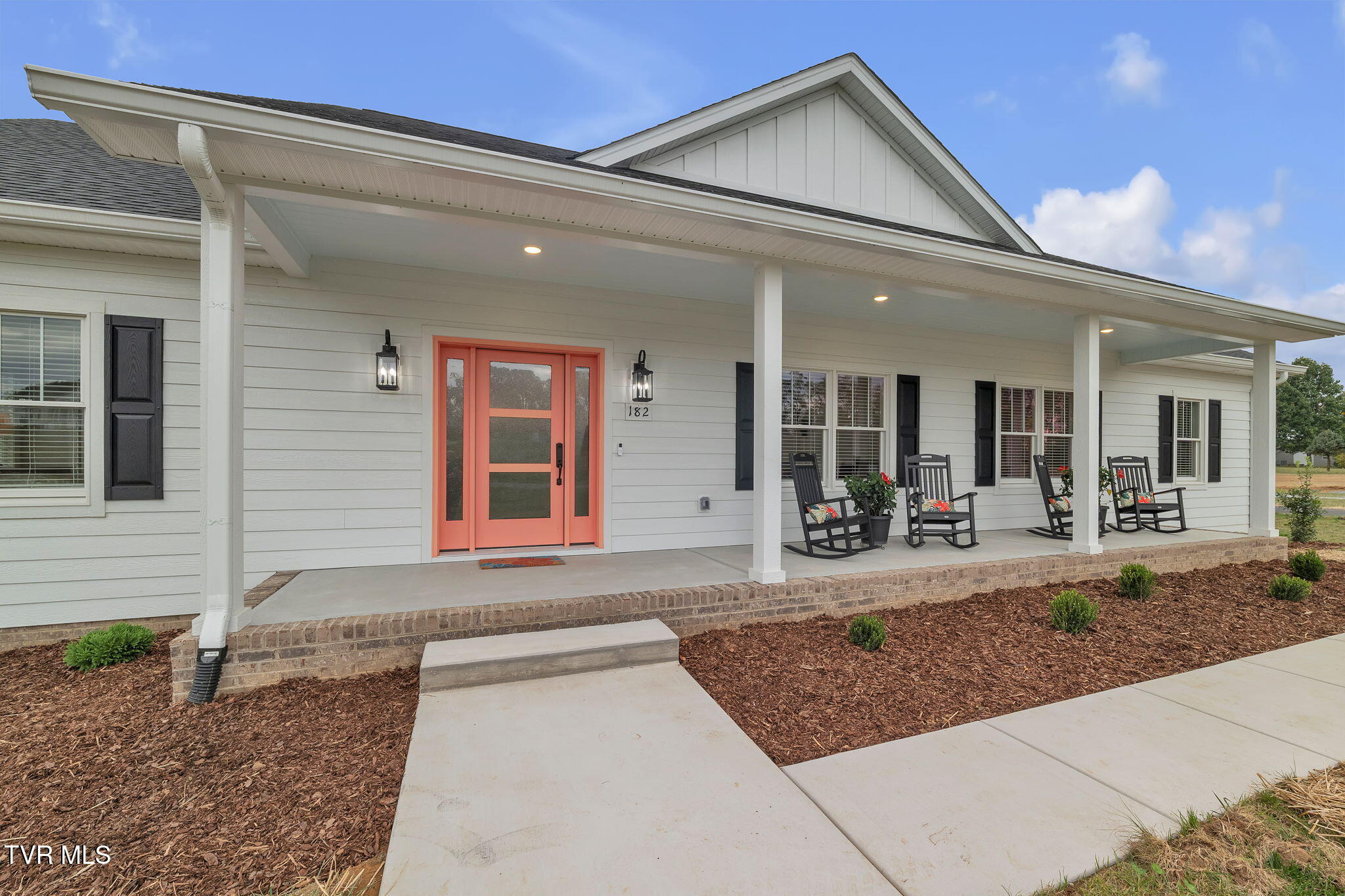 182 St Johns Way Chilhowie, VA 24319 - Photo 7 of 105 66-web-or-mls-182-st-johns-wy