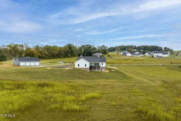 $599,900 | 182 St Johns Way, Chilhowie, VA 24319