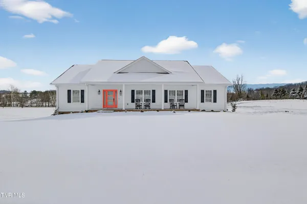$599,900 | 182 St Johns Way, Chilhowie, VA 24319