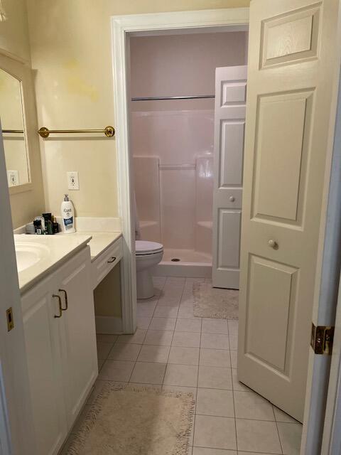 37 Peter Collinson Road Santee, SC 29142 - Photo 15 of 29 Master Bath