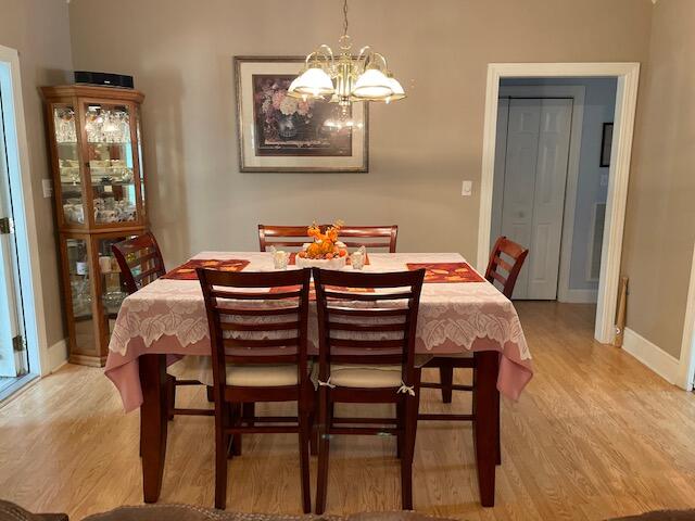 37 Peter Collinson Road Santee, SC 29142 - Photo 6 of 29 Dining Room