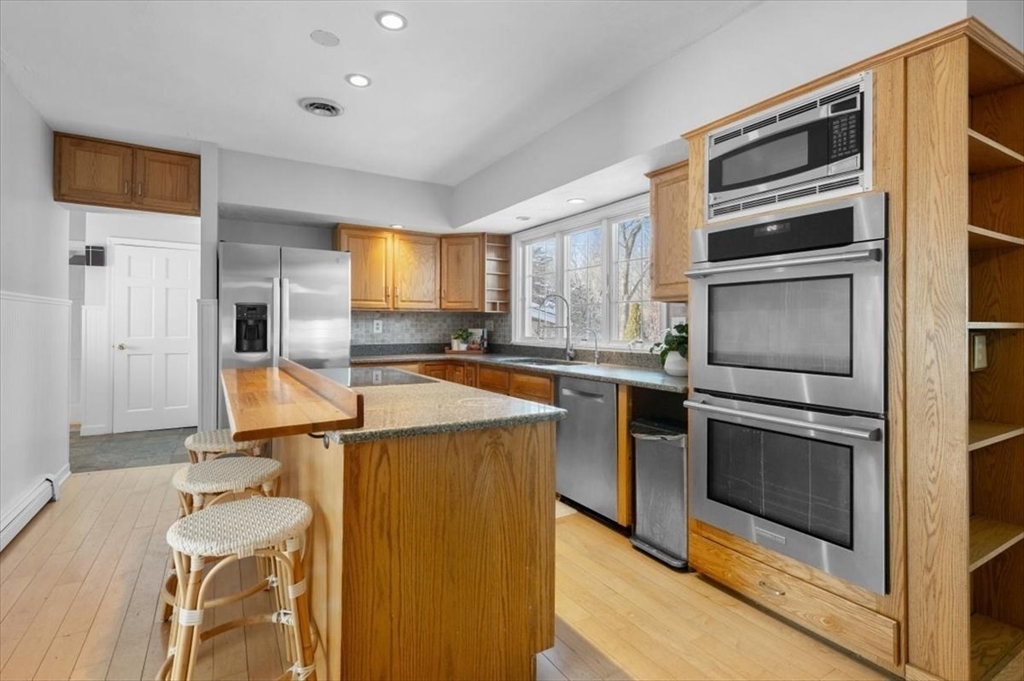 1 Oakcrest Road Hingham, MA 02043 - Photo 12 of 29