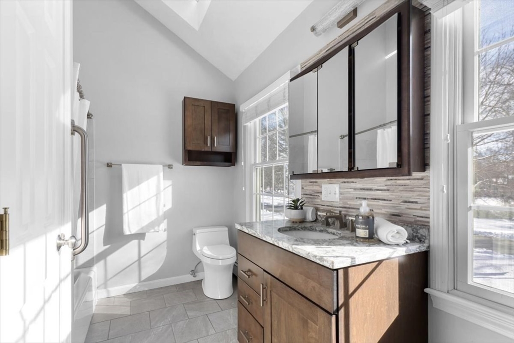 1 Oakcrest Road Hingham, MA 02043 - Photo 18 of 29