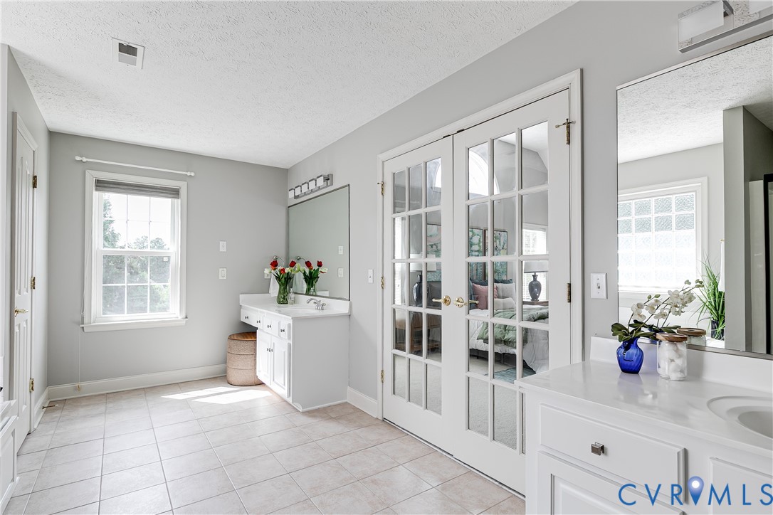 11401 Braidstone Lane Chesterfield, VA 23838 - Photo 32 of 47 Primary Ensuite Bathroom is perfecto!
