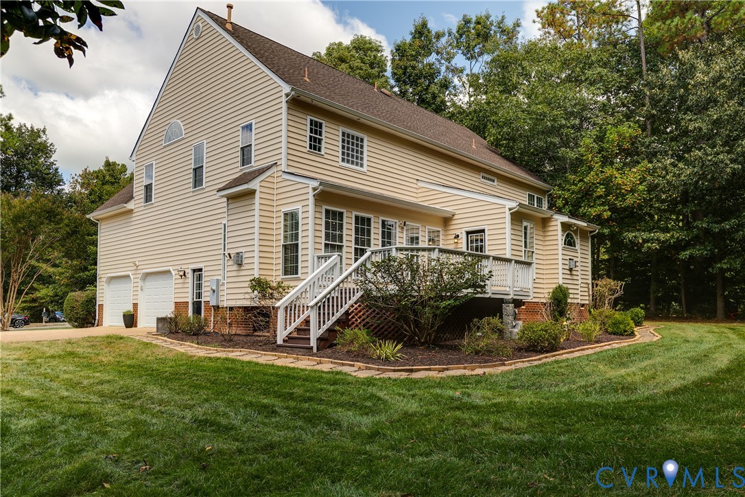 11401 Braidstone Lane Chesterfield, VA 23838 - Photo 5 of 47 This is truly a special home with 4009 square ft.