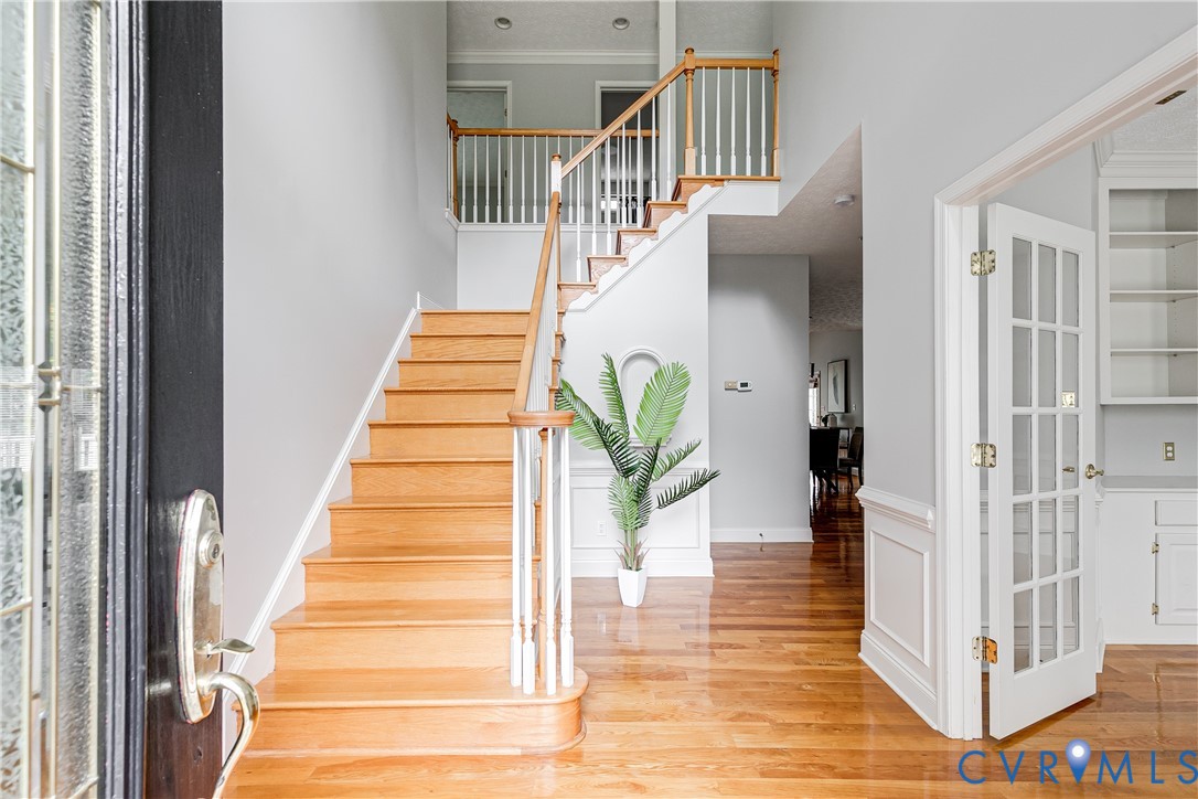 11401 Braidstone Lane Chesterfield, VA 23838 - Photo 7 of 47 Grand entrance, with a towering 18 foot ceiling-Ha