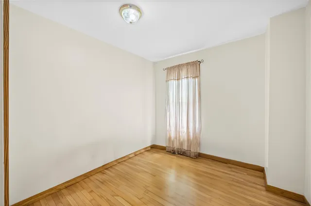 $978,888 | 150-39 Coolidge Avenue | Briarwood