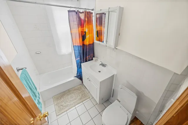 $978,888 | 150-39 Coolidge Avenue | Briarwood