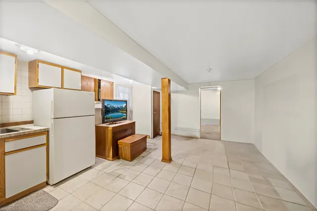 $978,888 | 150-39 Coolidge Avenue | Briarwood