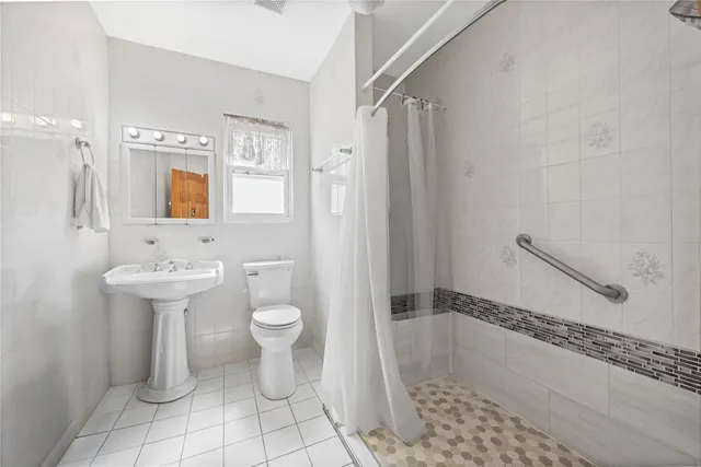 $978,888 | 150-39 Coolidge Avenue | Briarwood