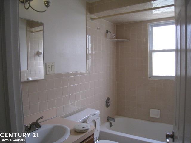 23086 Donald Avenue Eastpointe, MI 48021 - Photo 7 of 28
