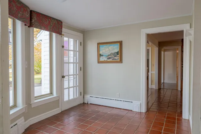 $1,295,000 | 15 Sea Cove Road, Cumberland, ME 04110