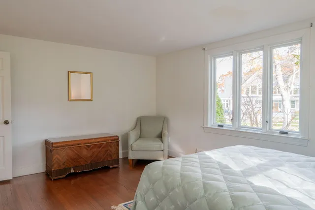 $1,295,000 | 15 Sea Cove Road, Cumberland, ME 04110