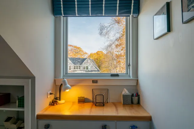 $1,295,000 | 15 Sea Cove Road, Cumberland, ME 04110