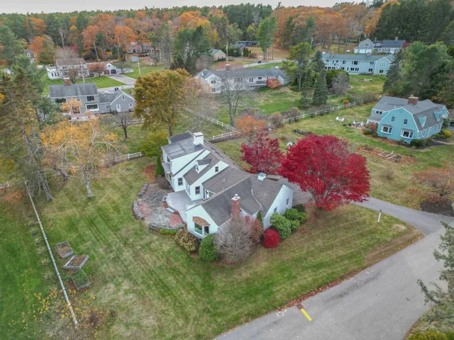 $1,295,000 | 15 Sea Cove Road, Cumberland, ME 04110