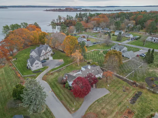 $1,295,000 | 15 Sea Cove Road, Cumberland, ME 04110