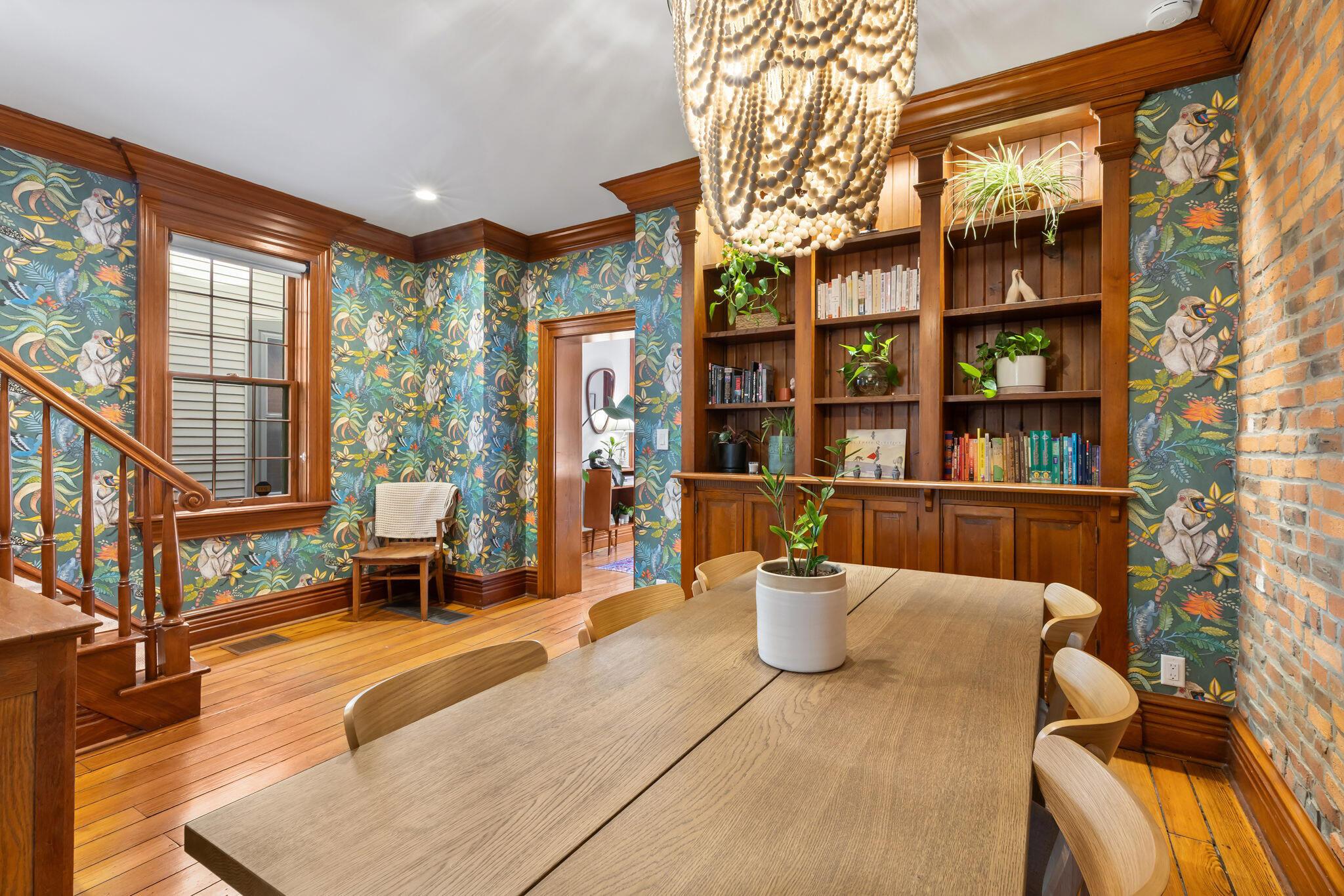 682 Mohawk Street Columbus, OH 43206 - Photo 6 of 49 Dining Room