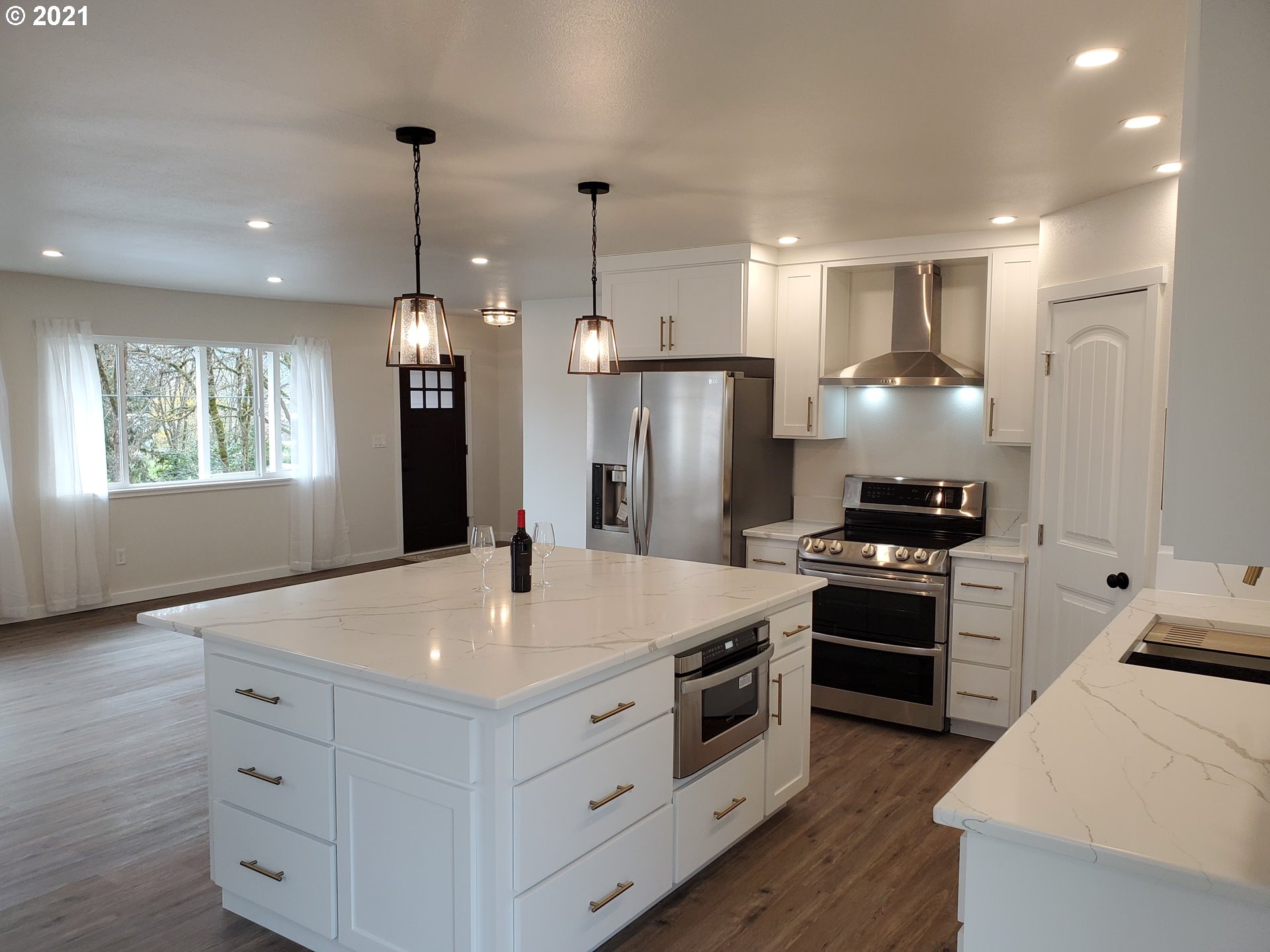 91680 Donna Road Springfield, OR 97478 - Photo 13 of 22 Gallery Image 13