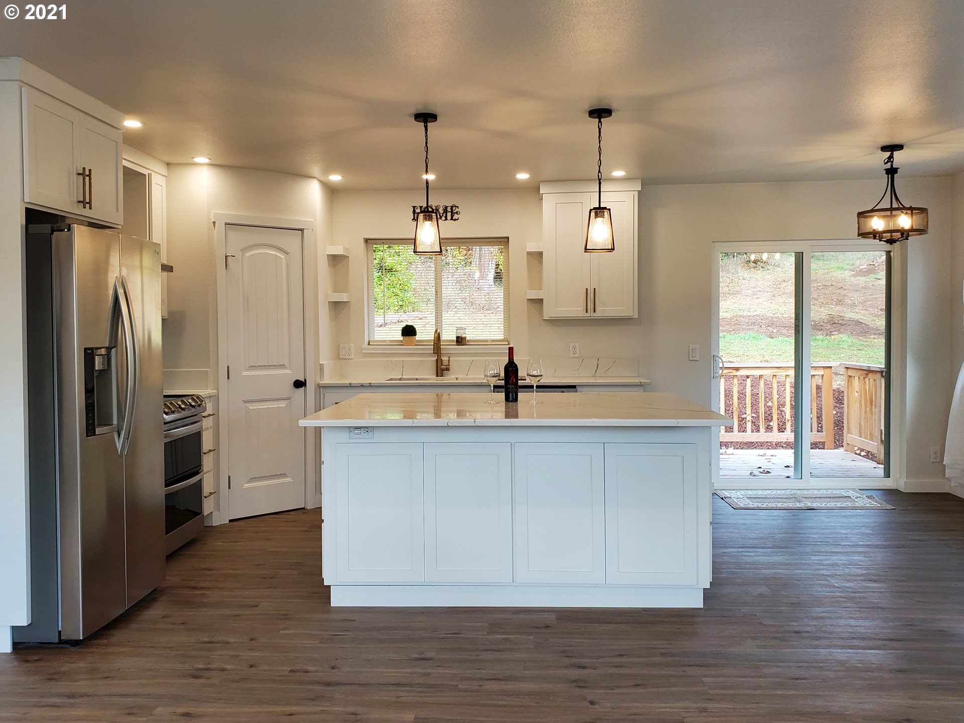 91680 Donna Road Springfield, OR 97478 - Photo 6 of 22 Gallery Image 6