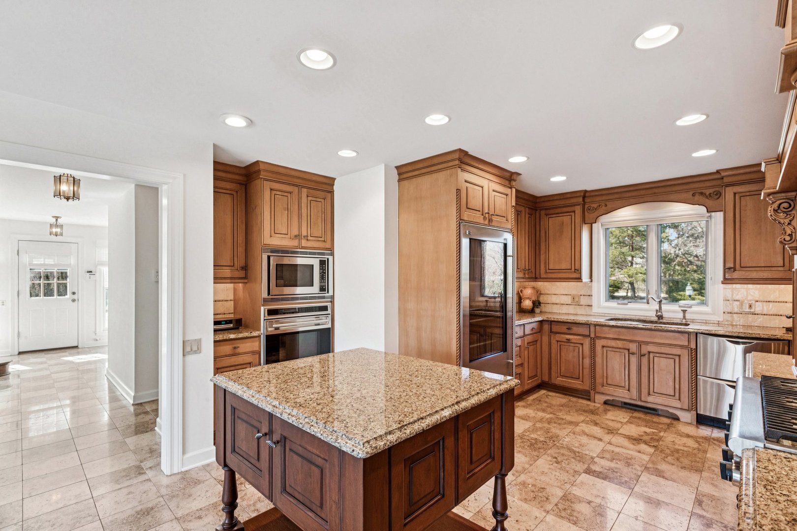 545 West Windsor Road Inverness, IL 60067 - Photo 17 of 96